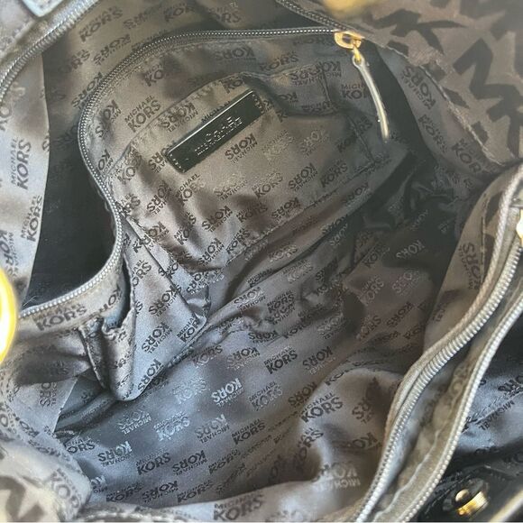 MICHAEL KORS Black Signature Fulton Drawstring Bedford Shoulder Bag Hobo Tote - Picture 9 of 9